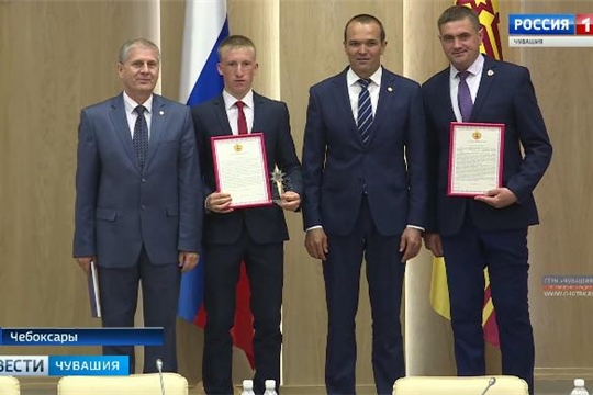 Глава Чувашии Михаил Игнатьев поздравил победителей и призеров всероссийских олимпиад 