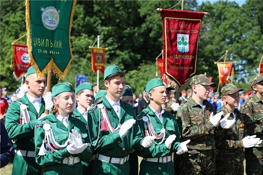 В Цивильском районе стартовали республиканские военно-спортивные игры «Зарница» и «Орленок», "Советская Чувашия"