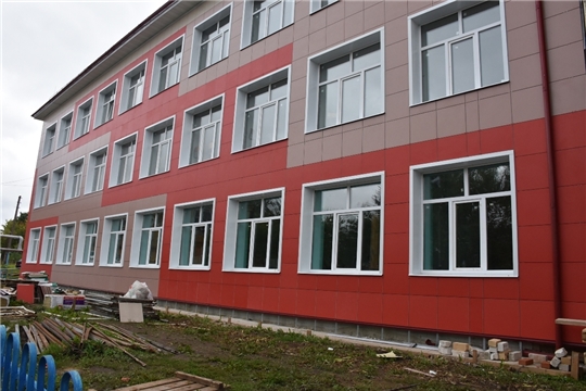 В Аликовском районе к новому учебному году обновится еще одна школа