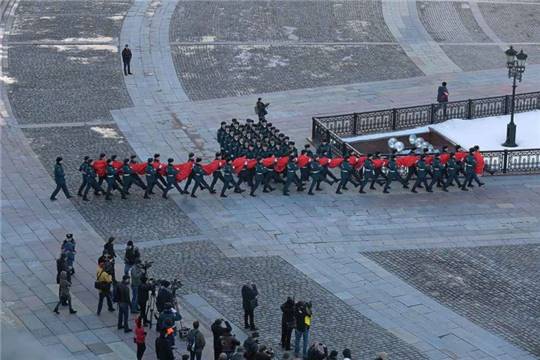 В Москве на Поклонной горе стартовал Всероссийский культурно-патриотический проект «Знамя Победы»