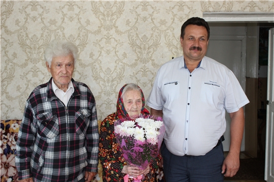 Новости поселений: Долгожительницу с. Порецкое Сироткину Анну Николаевну поздравили с 95-летним юбилеем