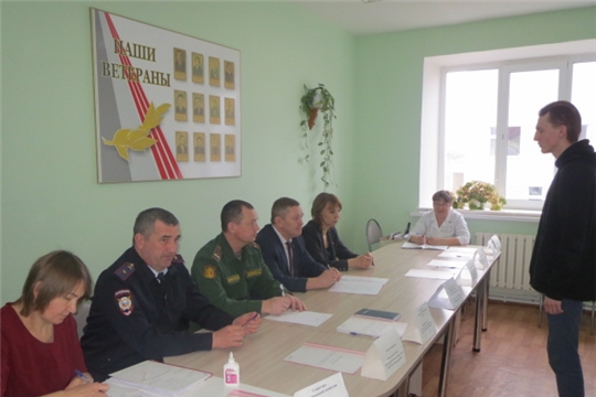 Призывная комиссия Шемуршинского района провела медицинский осмотр юношей призывного возраста