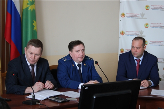 В Шемуршинском районе состоялось расширенное заседание комиссии по профилактике правонарушений и антинаркотической комиссии