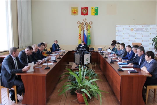 Состоялось заседание комиссии по предупреждению и ликвидации чрезвычайных ситуаций и обеспечению пожарной безопасности Шемуршинского района