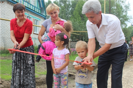 В торжественной обстановке была открыта отремонтированная дорога по улице Ульяновская деревни Егоркино