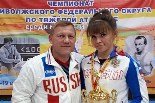 Наталия Шайманова – чемпионка Приволжского федерального округа по тяжелой атлетике