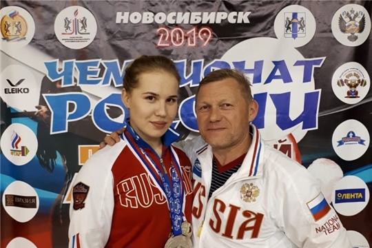 Александра Козлова стала серебряным призёром чемпионата России по тяжёлой атлетике