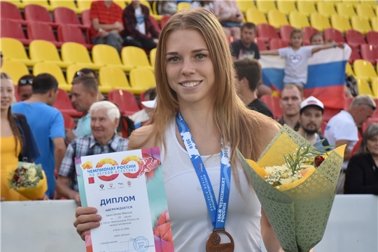 Марина Максимова – бронзовый призёр 100-го чемпионата России в беге на 200 метров