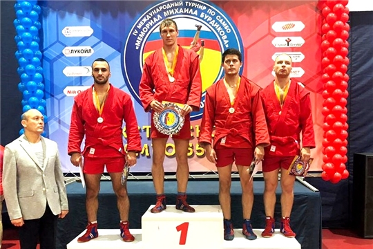 Самбисты Чувашии вернулись с медалями Международного турнира в Кстово