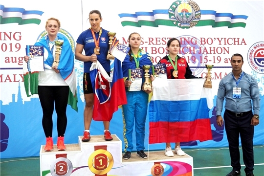 Алина Алексеева – призер II этапа Кубка мира по мас-рестлингу