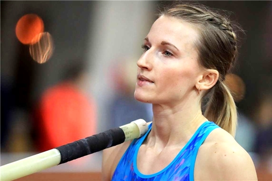 Анжелика Сидорова выиграла показательные соревнования по прыжкам с шестом в Цюрихе