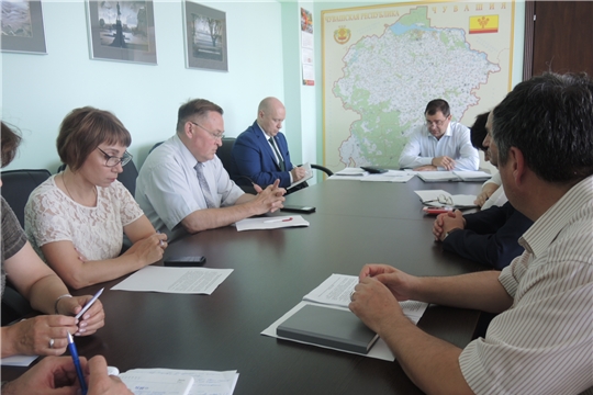 Вопросы вывоза ТКО в Козловском районе обсуждены на совещании в Минстрое Чувашии