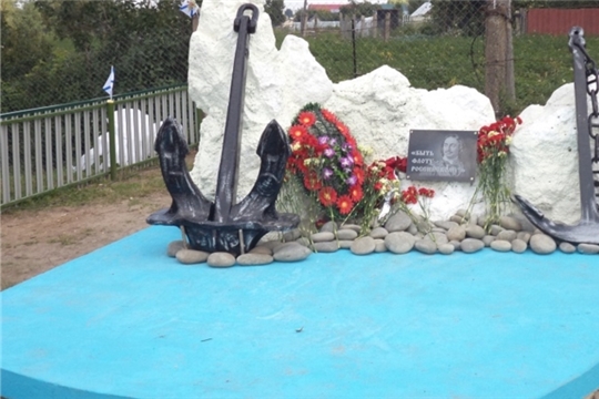 В деревне Шихабылово открыли памятник воинам - морякам и морским пехотинцам