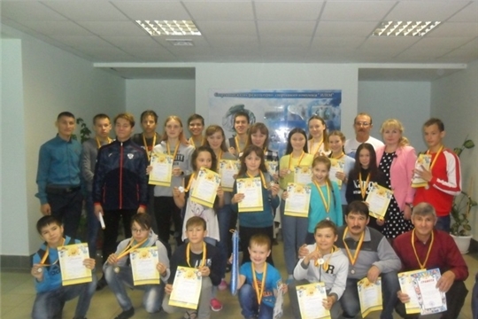 В рамках празднования Дня физкультурника в ФСК "Илем" прошли соревнования по плаванию