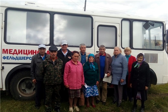 Мини-поликлиника на колесах провела прием населения в селе Вознесенское