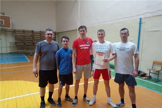 В Ядринском районе состоялся молодежный турнир по стрит-баскету