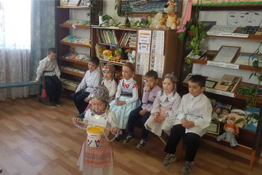 День чувашского языка в Янымовской сельской библиотеке: «Край родной, ты Родины частица»