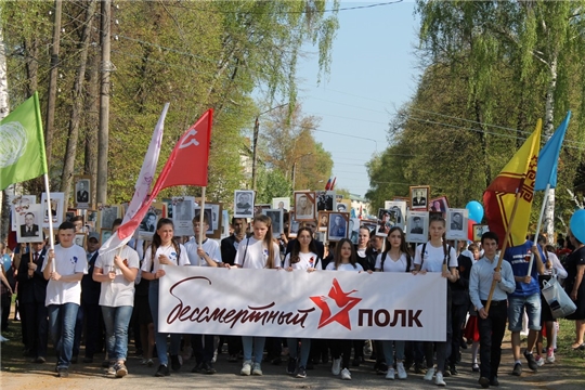 9 мая в городе Ядрин состоялся праздничный митинг, посвященный 74-й годовщине со дня Победы в Великой Отечественной войне 1941-1945 годов