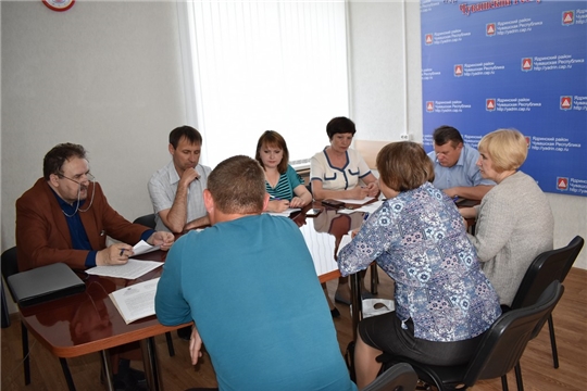 29 мая 2019 года  в Ядринской районной администрации состоялось заседание санитарно - противоэпидемической комиссии