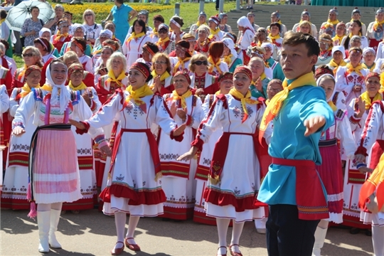 Творческие коллективы Ядринского района приняли самое активное участие в праздновании Дня Республики