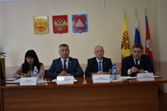 Сегодня в Ядрине состоялось выездное совместное заседание Совета по делам национальностей и Совета по взаимодействию с религиозными объединениями Чувашской Республики