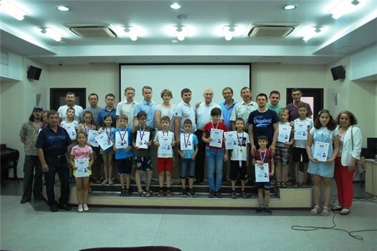 Семейные команды Ядринского района приняли участие в республиканском турнире по шахматам