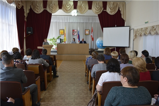 В ходе Eдиного информационного дня в Яльчикском районе обсуждены актуальные темы