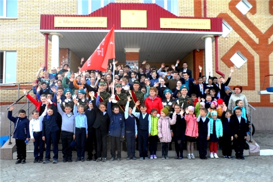 В Яльчикском районе продолжается патриотическая акция «Часовой у Знамени Победы»
