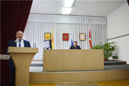 Приемка образовательных организаций к новому учебному году - главная тема еженедельного совещания у главы администрации Яльчикского района