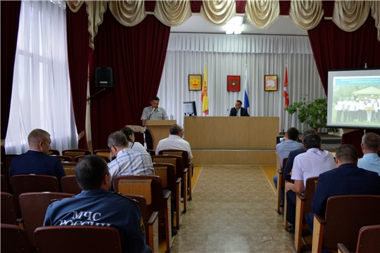 На еженедельном совещании у главы администрации Яльчикского района