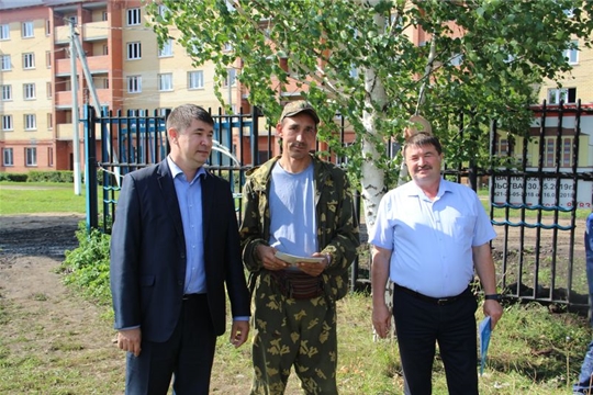 Глава администрации Игорь Николаев поздравил ООО «ПМК-8» с профессиональным праздником – Днем строителя