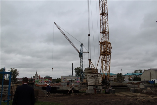На строительстве нового детского сада г. Цивильска началась кирпичная кладка цокольного этажа