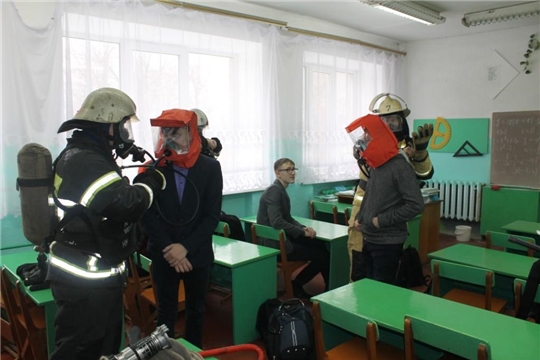 Прошло пожарно-тактическое учение в МБОУ «Ахматовская СОШ»