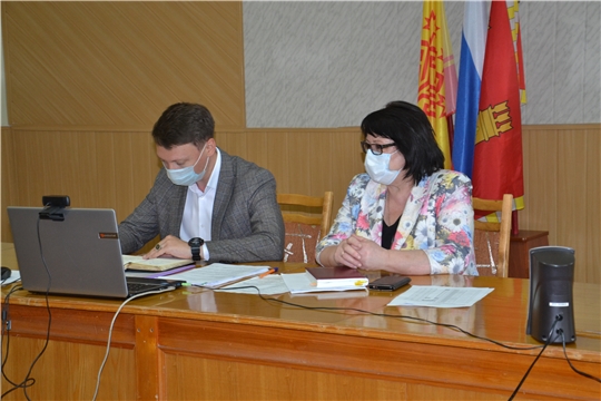 Глава администрации района Нина Шпилевая провела совещание с главами сельских поселений в режиме видеоконференции