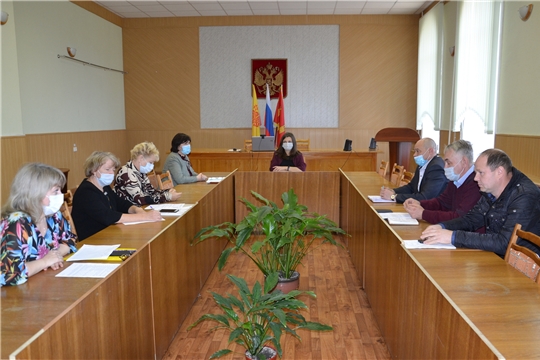 Состоялось заседание трехсторонней комиссии по регулированию социально-трудовых отношений Алатырского района