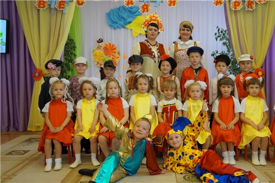 Покровская ярмарка с размахом прошла в Чуварлейском детском саду