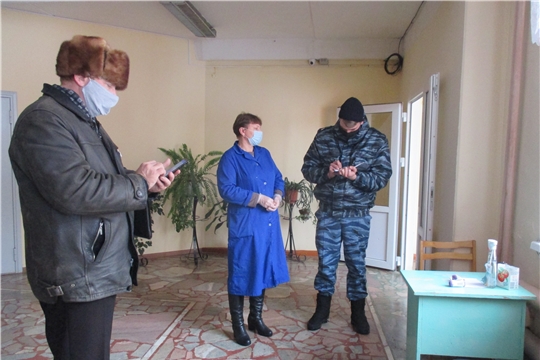 Члены мобильных групп продолжают выезды по сельским поселениям Алатырского района