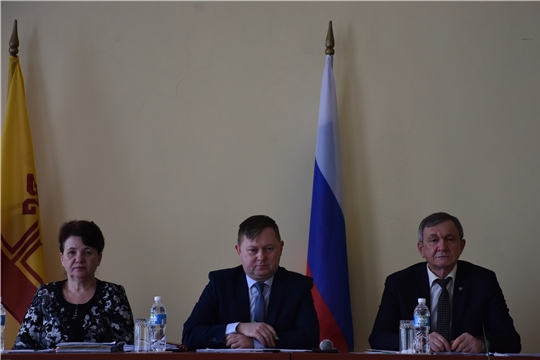 В Аликовском районе состоялось очередное ХХѴІІІ заседание Собрания депутатов Аликовского района шестого созыва