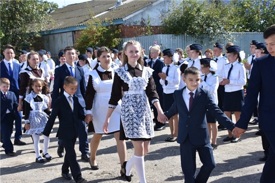 В Чувашско-Сорминской школе состоялась торжественная линейка