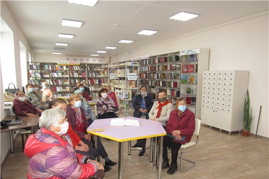 В Аликовской центральной библиотеке  провели литературный час «Бунин далекий и близкий»
