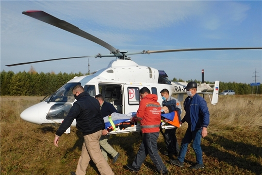 Вертолет доставил пациента из села Аликово в Республиканскую клиническую больницу