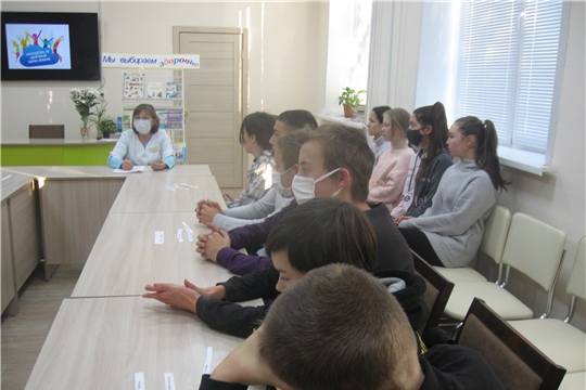 В Аликовской детской библиотеке состоялся актуальный разговор на тему «Стиль жизни - здоровье»