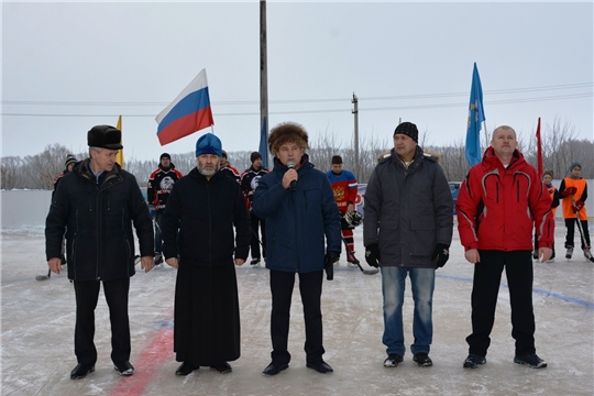 Состоялось открытие современной хоккейной коробки в с.Первомайское