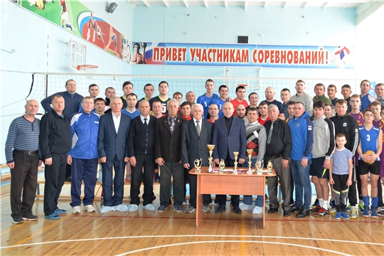 Волейбольный турнир на призы кавалера ордена «Дружба народов», ветерана труда и спорта Ивана  Хитрова.