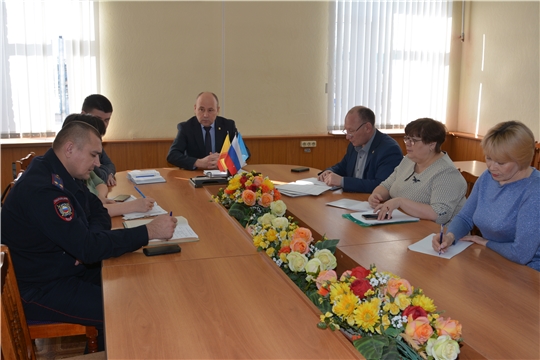 Заседание Оперативного штаба по предупреждению распространения коронавирусной инфекции на территории Батыревского района.