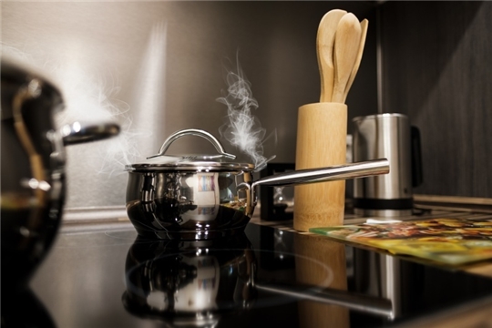 Придерживайтесь элементарных правил безопасности на кухне