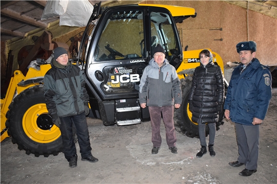 В Батыревском районе идет проверка постановки сельхозтехники на зимнее хранение