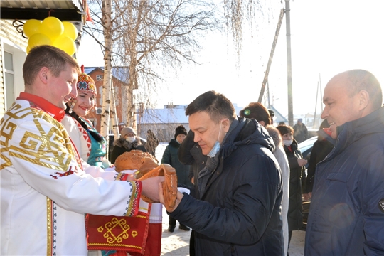 С участием Руководителя Администрации Главы республики в д.Старое Котяково состоялось открытие сельского клуба после капитального ремонта