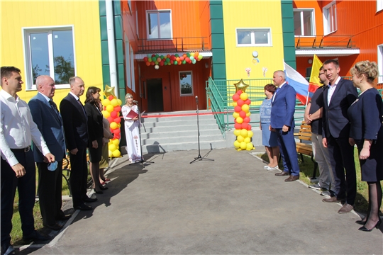 В деревне Большие Катраси открылся новый детский сад «Мечта» на 110 мест.