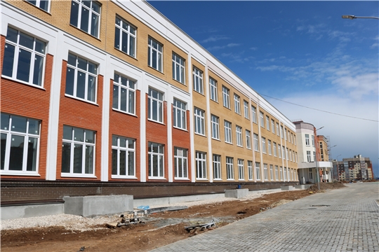 Министр Александр Героев проинспектировал строительство школы в микрорайоне «Новый город»